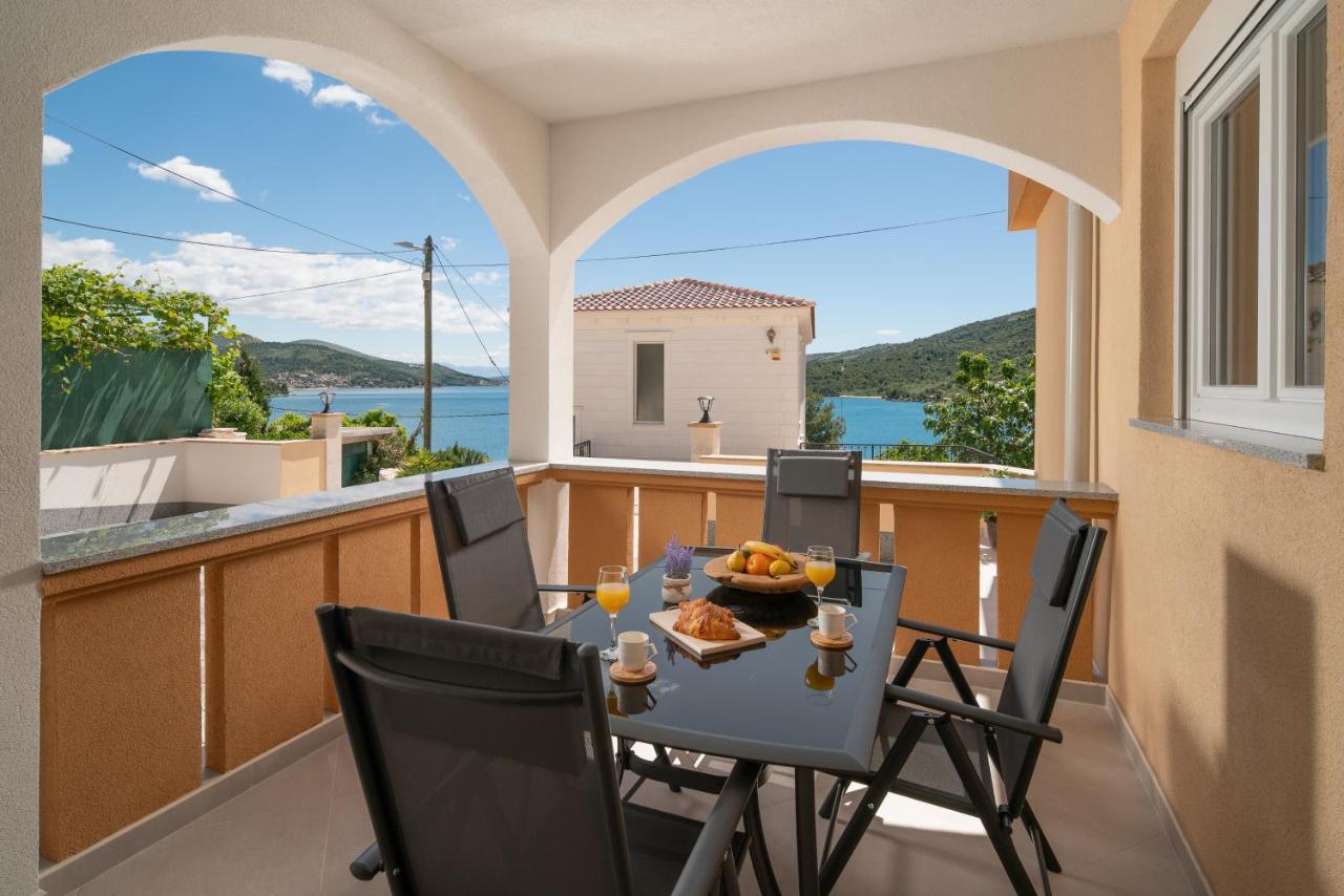 Villa A Marina Exterior photo